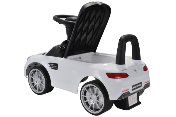 Opbergruimte onder de zitting