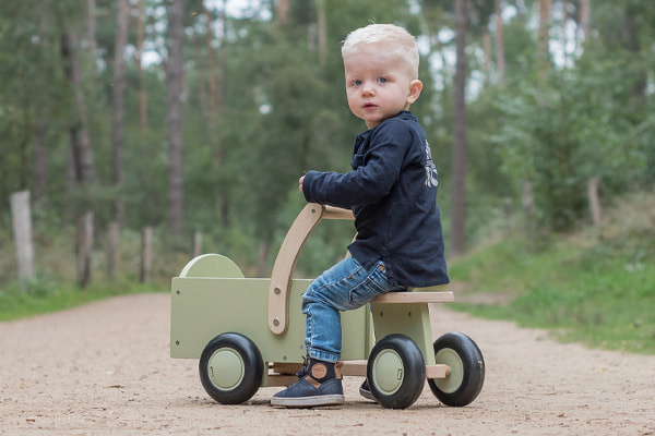 Gijs is 16 maanden en 80 cm lang.