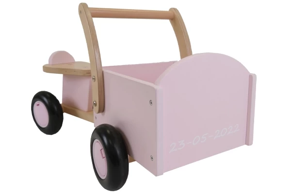 Witte sticker met geboortedatum