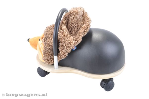 De hoes is er makkelijk omheen te doen.