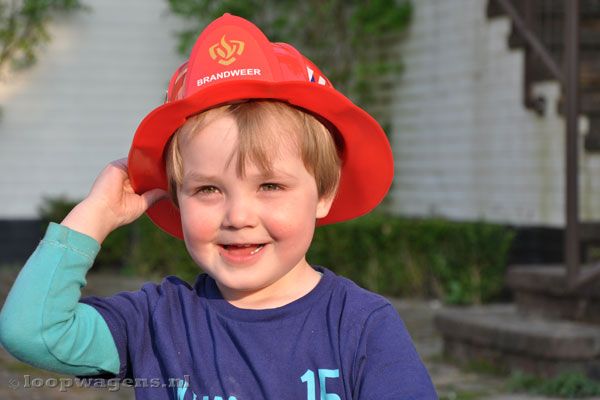 Extra speelplezier met je brandweerhelm.