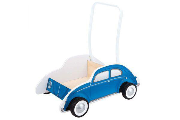 Blauwe Volkswagen Beetle van Hape.