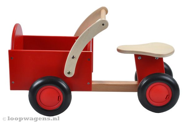 De loopwagen is geschikt als kraamcadeau.