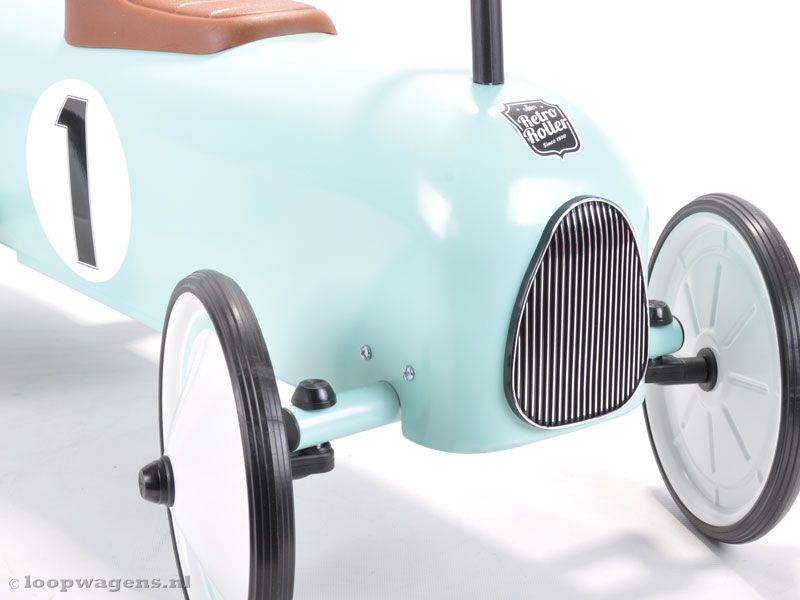 Rubberen banden dus ook geschikt voor binnen.