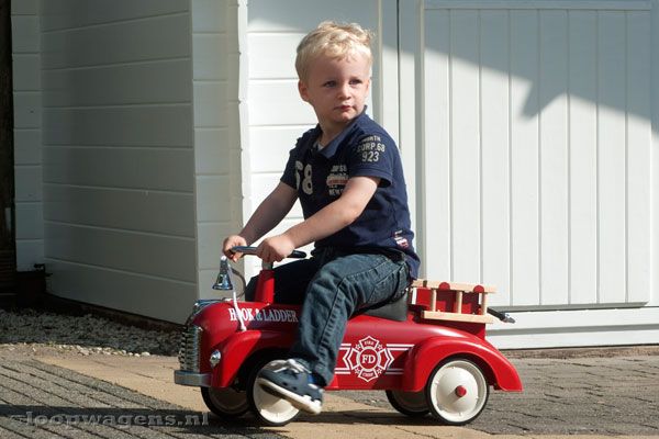 Geschikt voor mini brandweermannen vanaf 1 jaar.