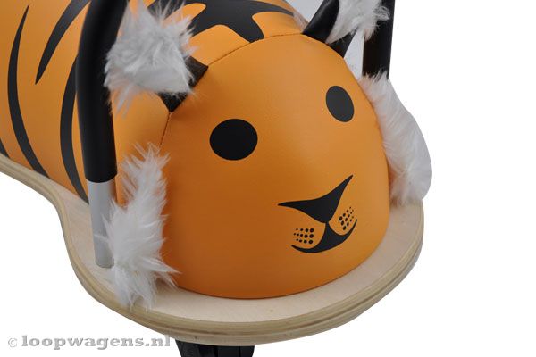 Met  zachte pluche oortjes en wangen