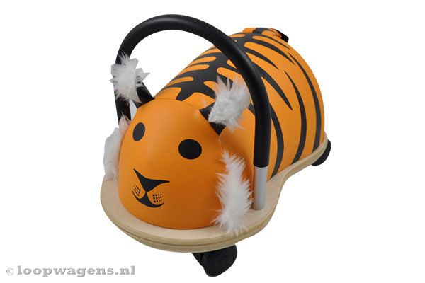 Handige zwenkwieltjes, korte draaicirkel.